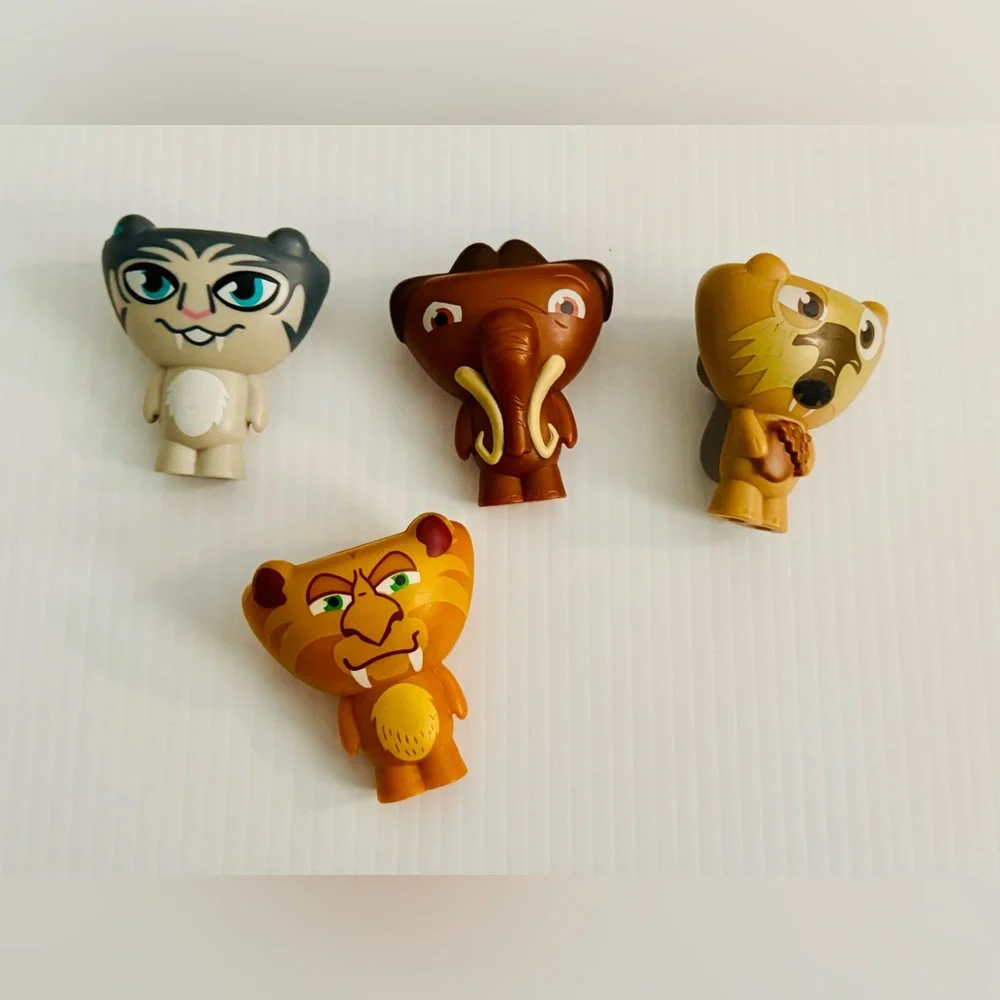 Ice Age Continental Drift McDonalds Mini Action Figure Toy Lot Scrat Shira Manny